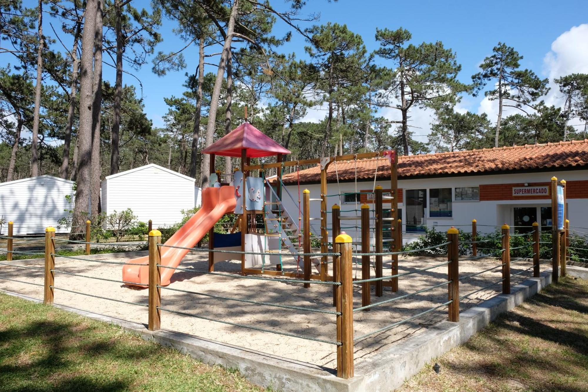 Parque De Campismo Orbitur Sao Pedro De Moel Hotel ภายนอก รูปภาพ